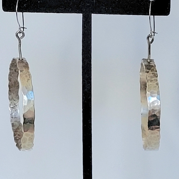 Vintage hammered silver earrings handmade for me in 1978. Hoops hanging on wire. - Picture 2 of 5